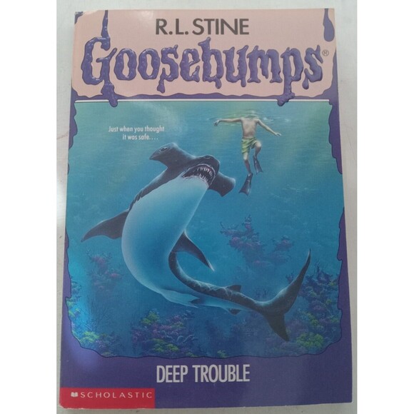 R.L. Stine's Goosebumps Book #19 Deep Trouble Preowned - Picture 1 of 8
